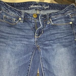 Size 0 skinny jeans American eagle